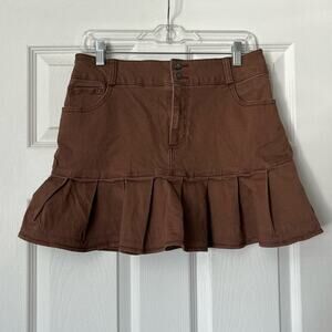 Hollister High Rise Ruffle Hem Skirt - Size M